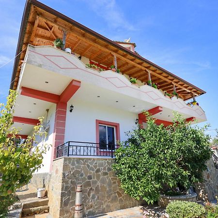 Villa Xherimeja Family Oasis Berat Ngoại thất bức ảnh