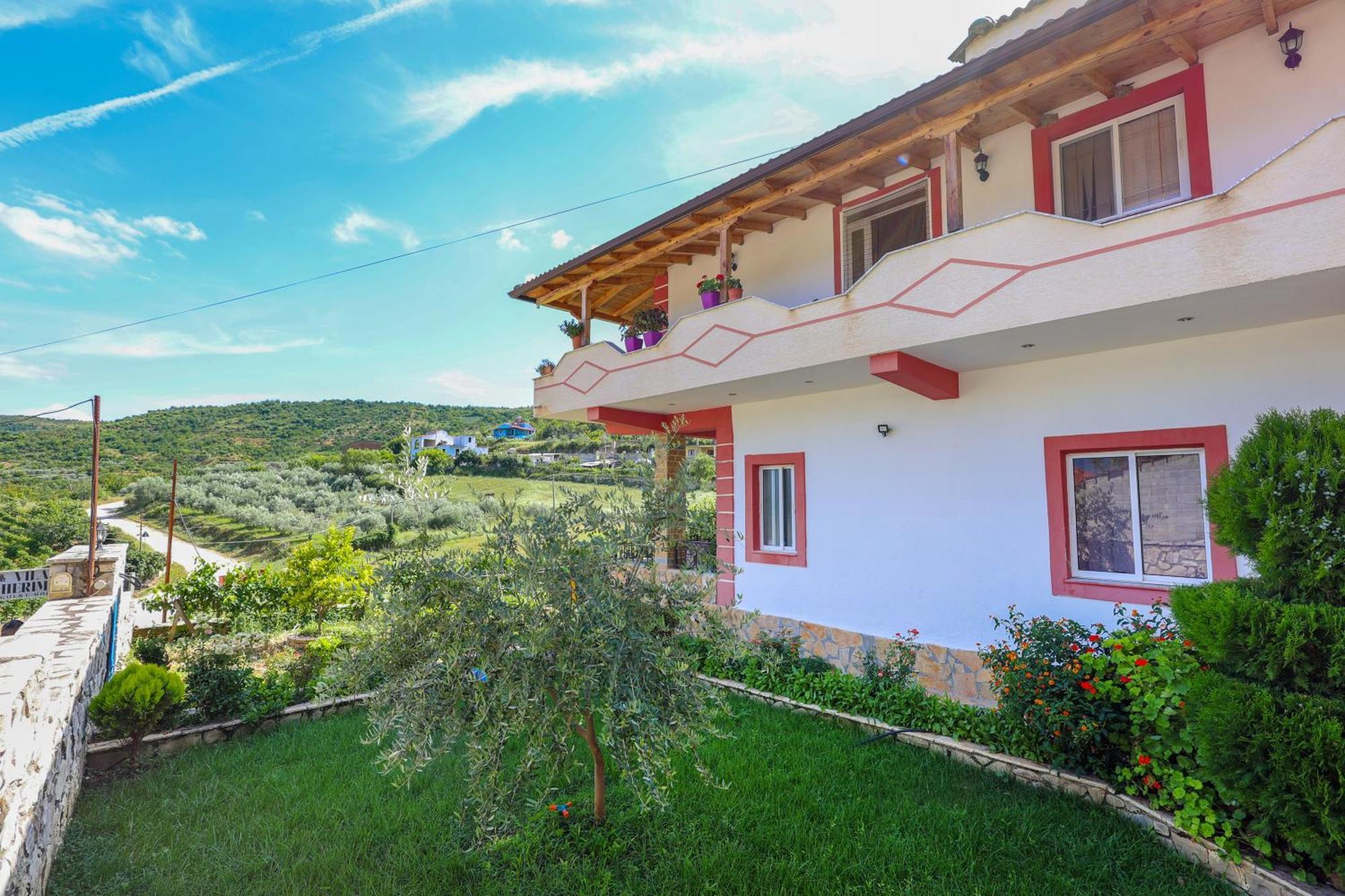 Villa Xherimeja Family Oasis Berat Ngoại thất bức ảnh